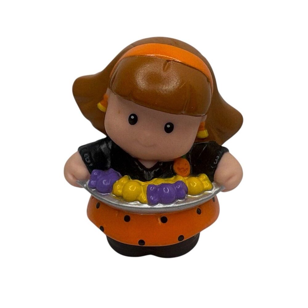 FISHER PRICE LITTLE PEOPLE HALLOWEEN MOM CANDY TRAY TRICK OR TREAT